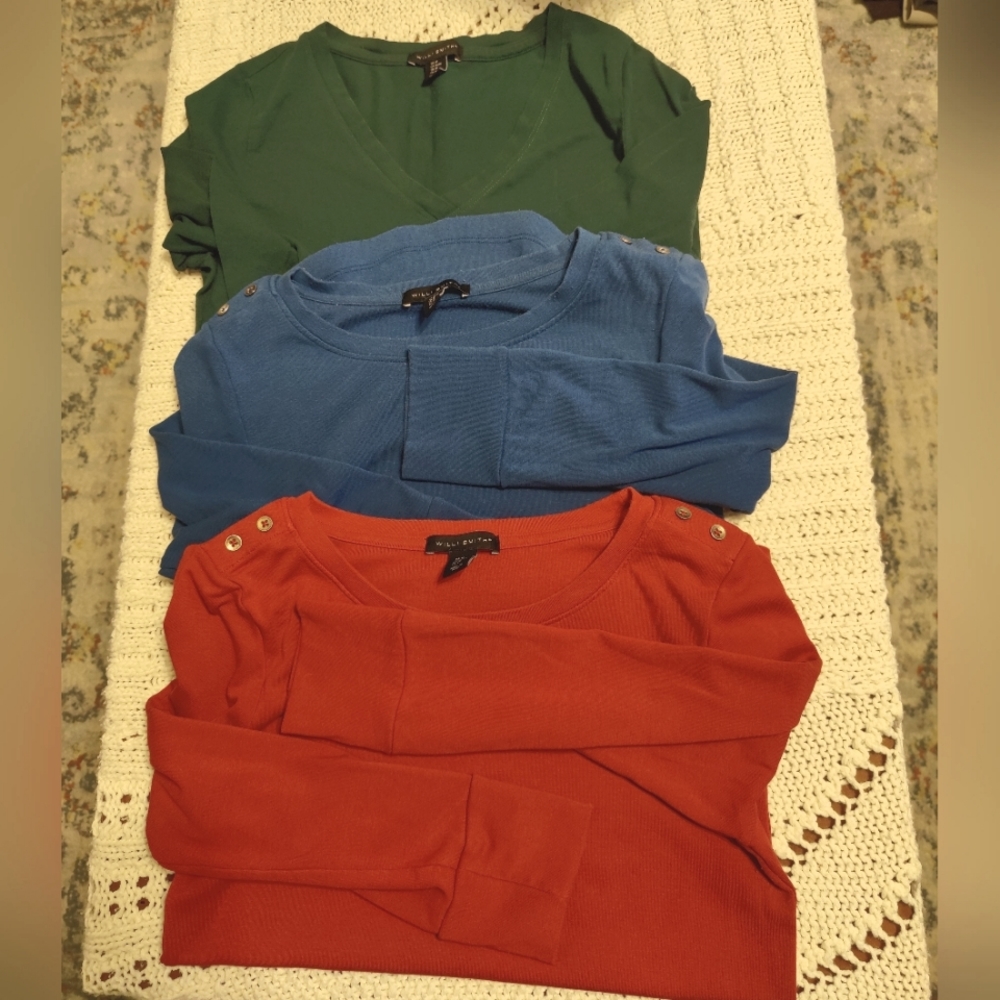 Willi Smith (bundle of 3) 3/4 sleeve shirt size Medium blue and green and red